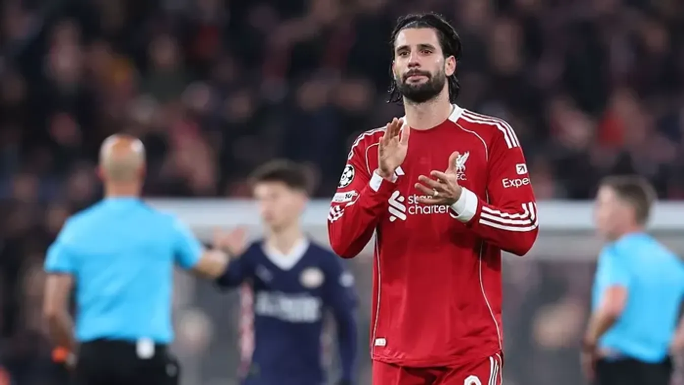 Szoboszlai Dominik a válságértekezlet alatt üzent Liverpoolból