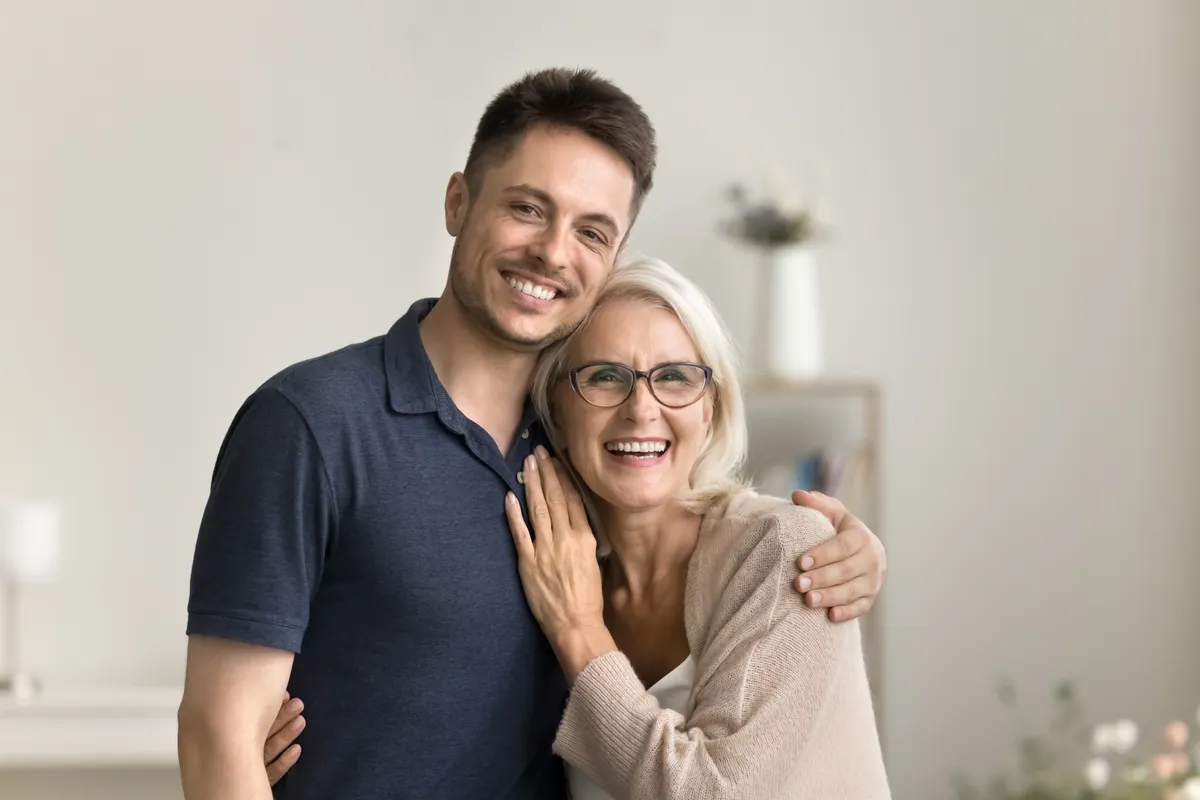 A horoszkóp alapján ezek a férfi csillagjegyek anya pici fiai maradnak felnőttként is