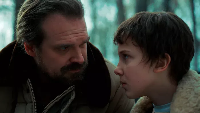Ez állhat a David Harbour-Millie Bobby Brown-botrány mögött