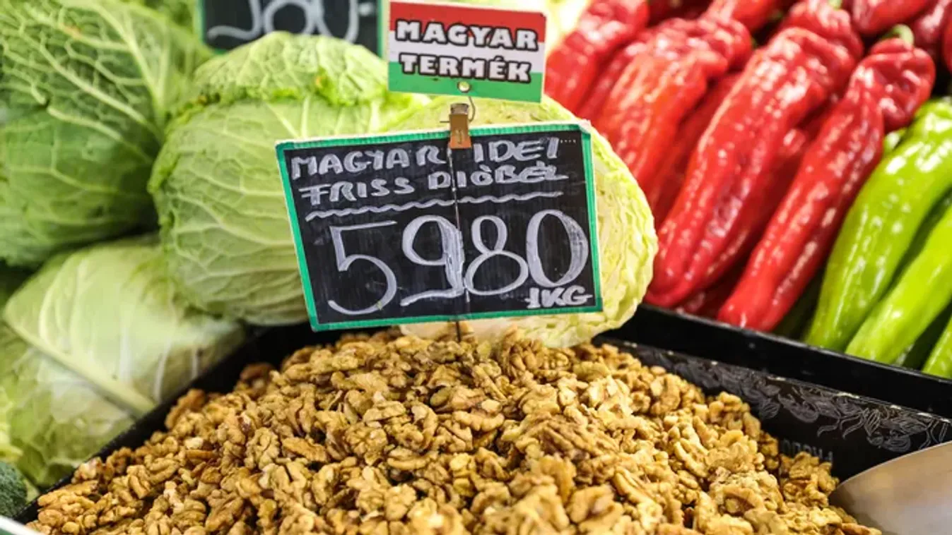 Közeleg a karácsony: Mennyibe kerül idén a dió? Mutatjuk!