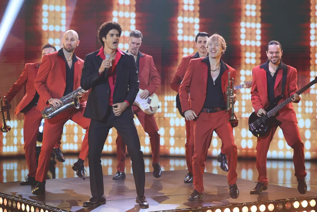 Freddie Bruno Marsként csapott hatalmas bulit.