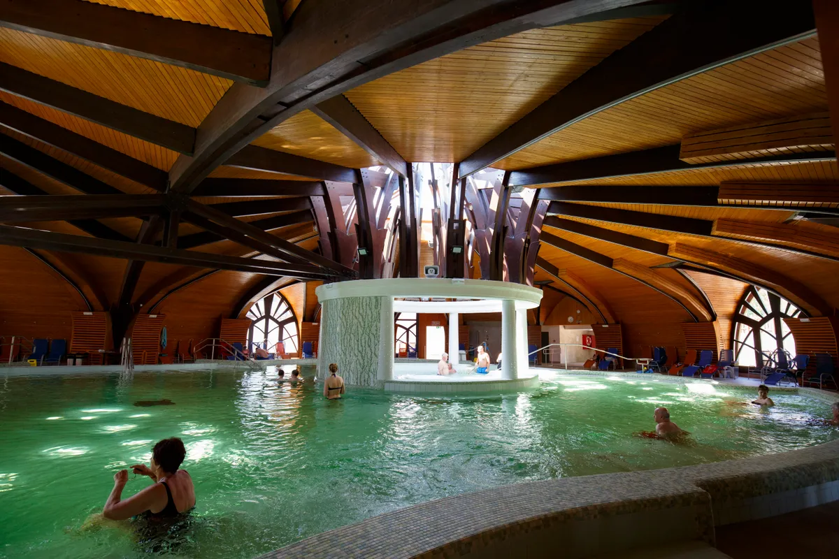 Zalakarosi fürdő gyógyfürdő