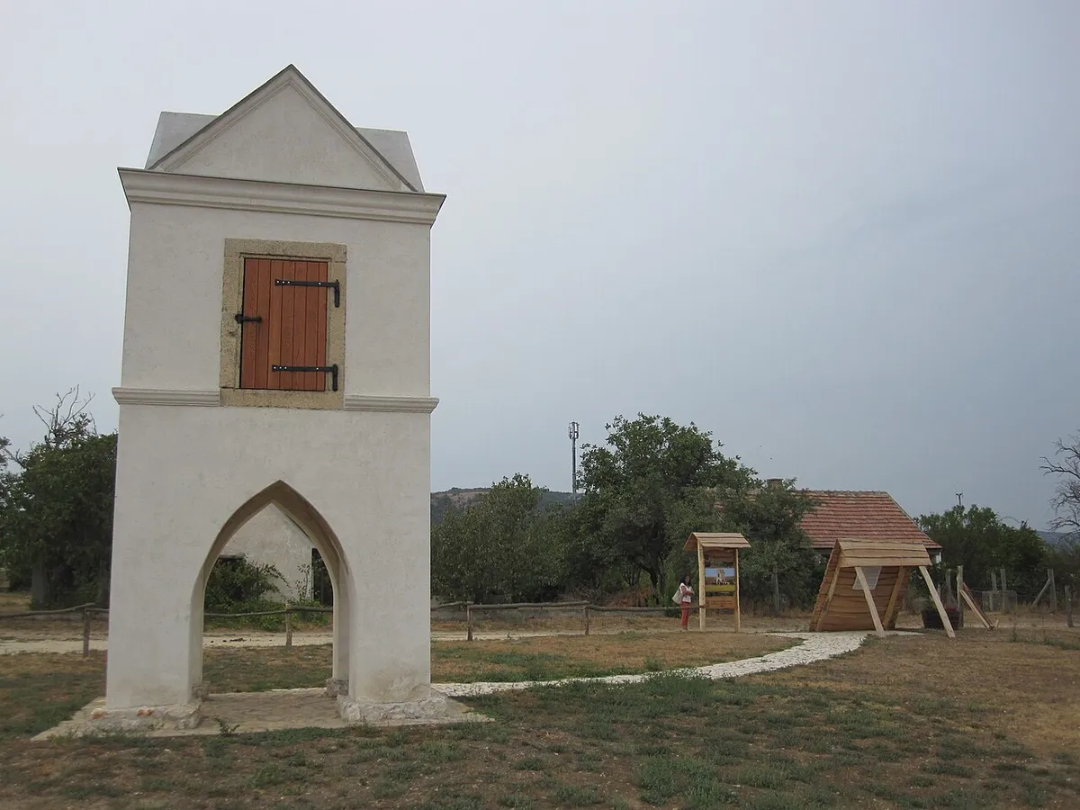 a csákvári Lőportorony