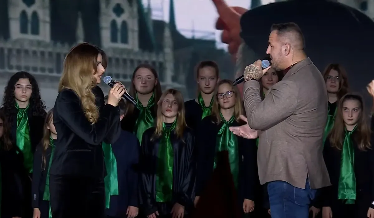 Curtis és Radics Gigi újra nagyot énekelt.