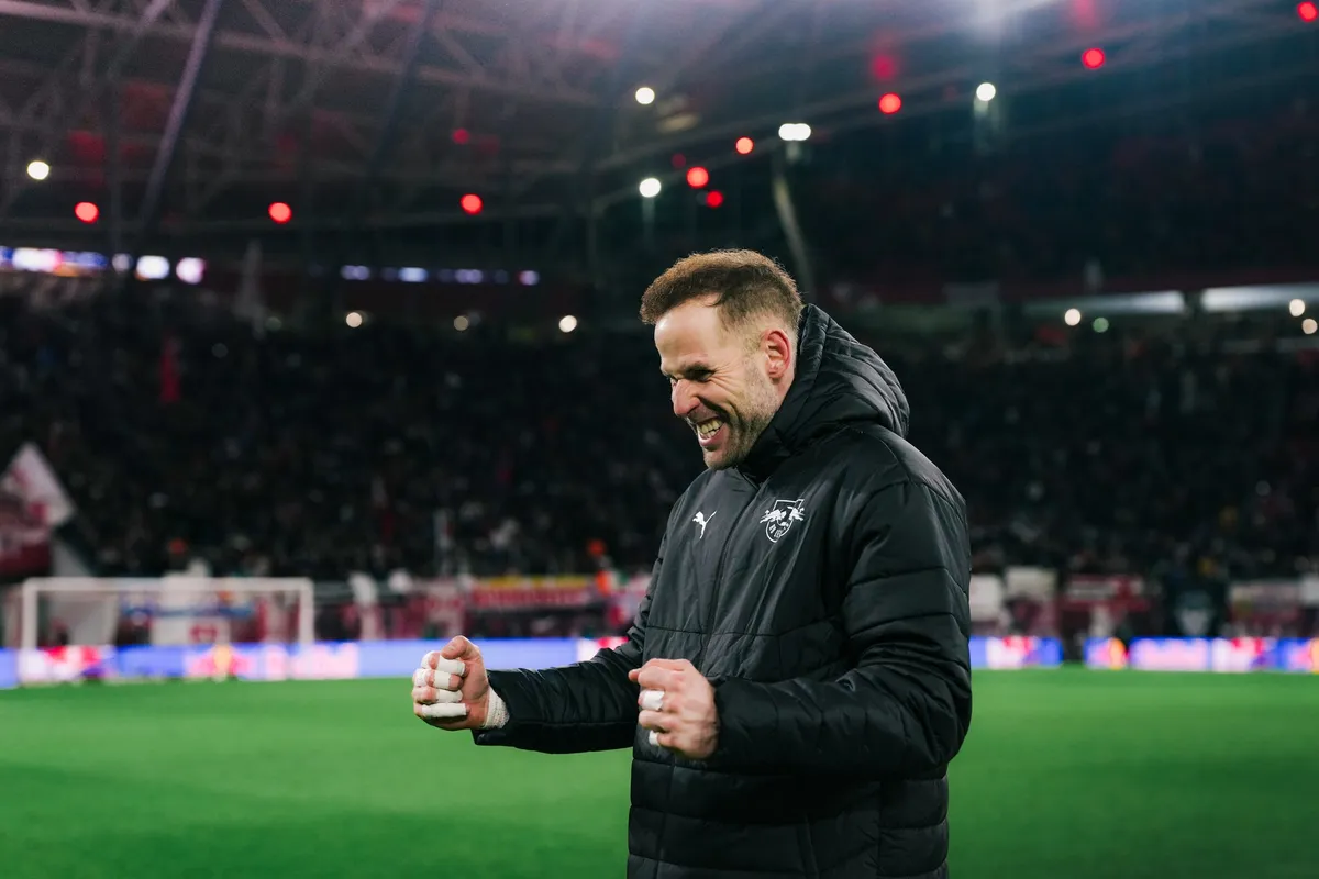 Gulácsi Péter triplán örülhetett: a győzelemnek, a nullázásnak és a meglepetés-jubileumának