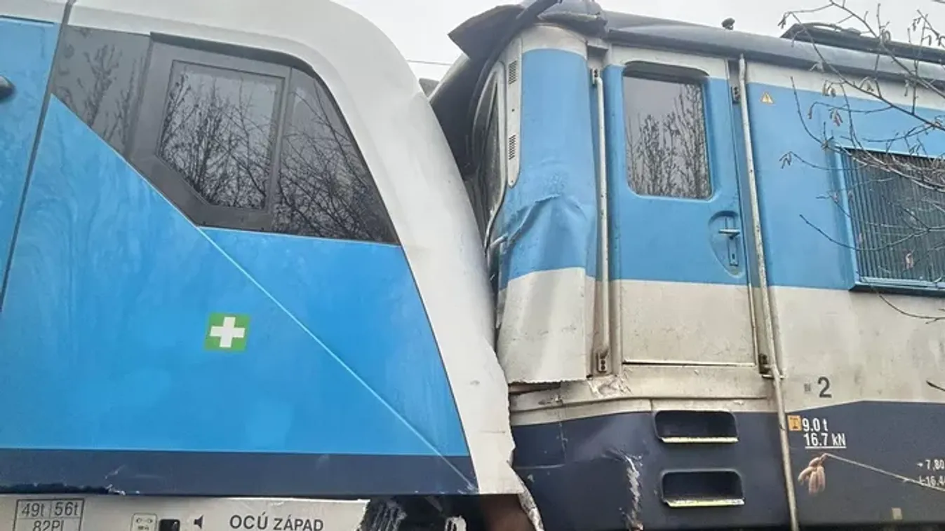 Brutális vonatbaleset történt: frontálisan ütköztek, 40 sebesülthöz siettek a mentők - Fotók