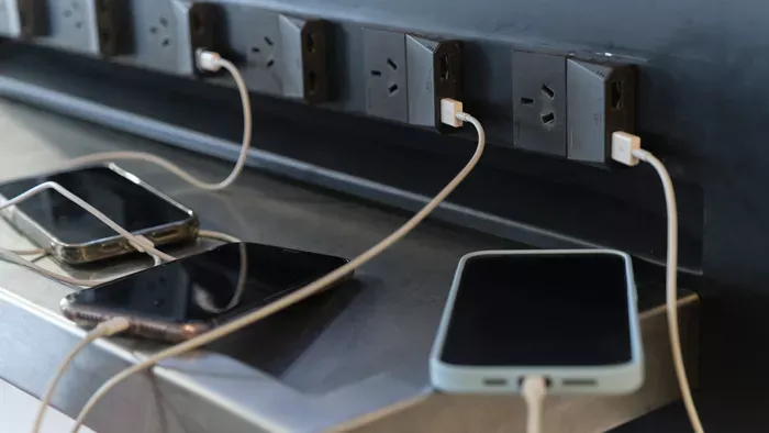 „Nem adok telefont a 12 éves fiamnak, nem akarok tragédiát"