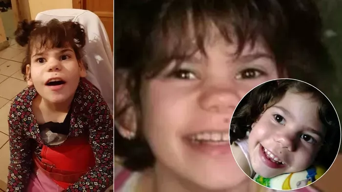 Dorina a nap minden percét édesanyja mellett tölti