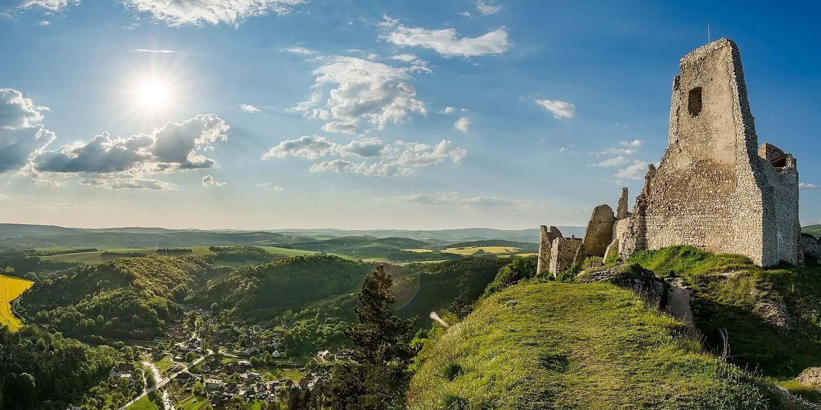 Múltbéli barangolások – Fedezd fel a Felvidék mesés várait