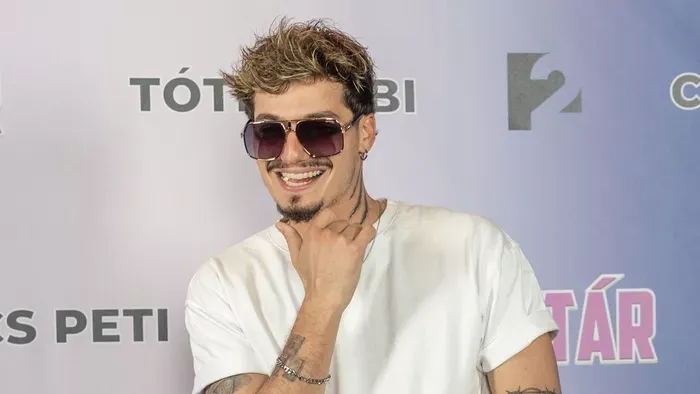 Marics Peti meztelen képe miatt szabadultak el a rajongók