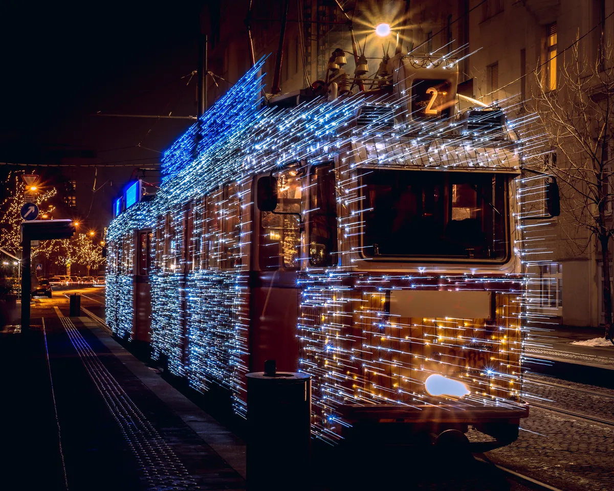 Fényvillamos, a budapesti fényjáratok egy darabja