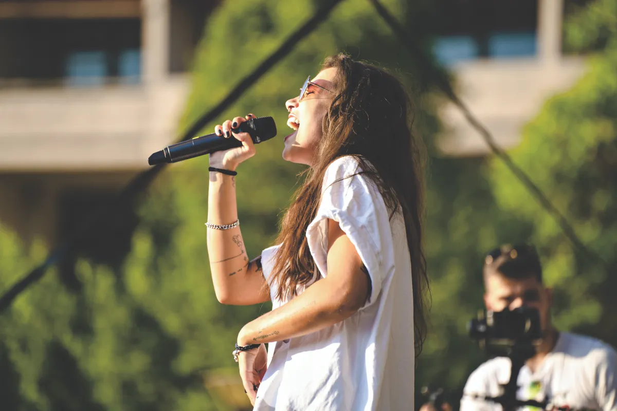 hot! magazin címlap anyagok feltöltése
Marics Peti, Tóth Andi, Wossala Rozina, Dér Heni, Bódi Margó