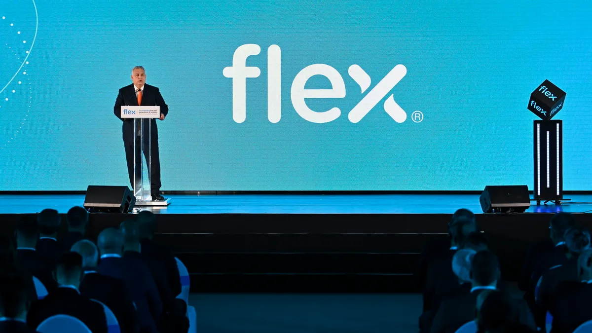 Flextronics: harmincöt milliárd forintos beruházást adtak át Zalaegerszegen, Orbán Viktor is felszólalt