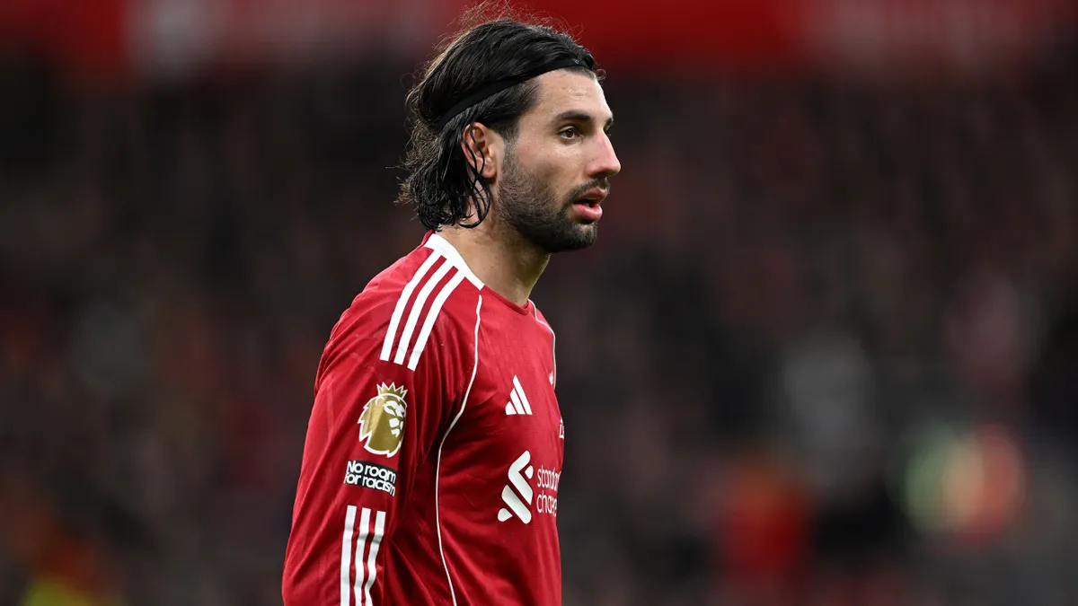 Szoboszlai Dominik kislánya ismét a lelátón szurkolt a Liverpool-Nottingham mérkőzésen