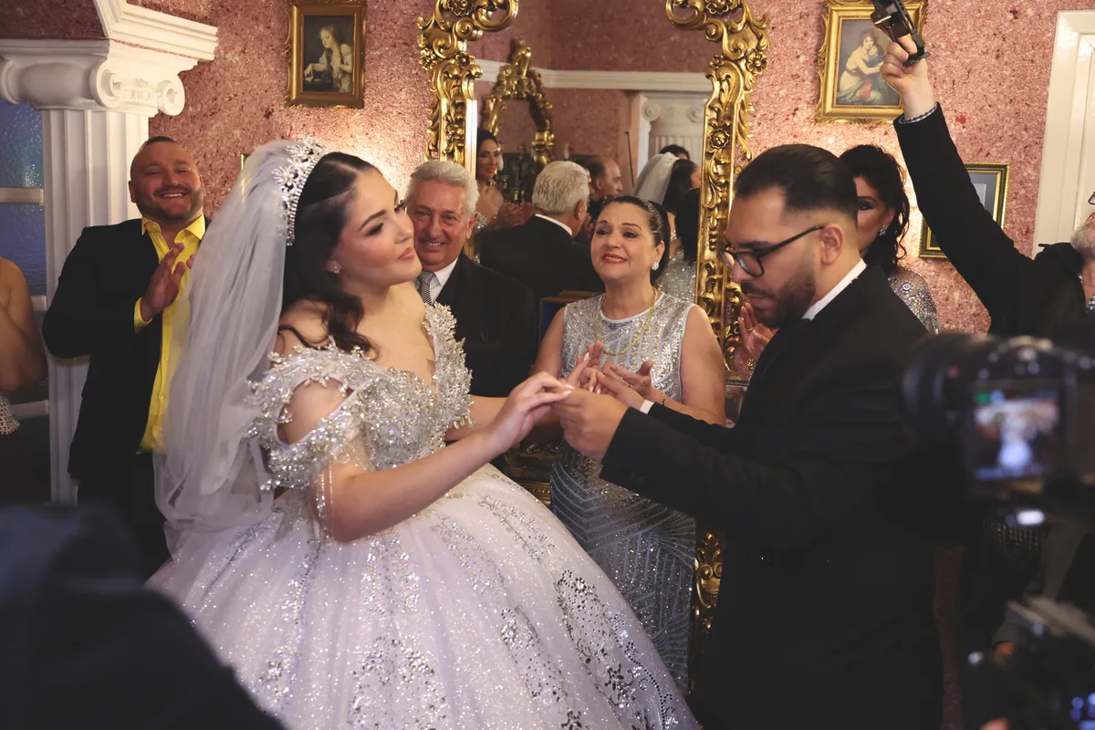 Kis Tina, azaz Emilio lánya esküvője a pompáról szólt