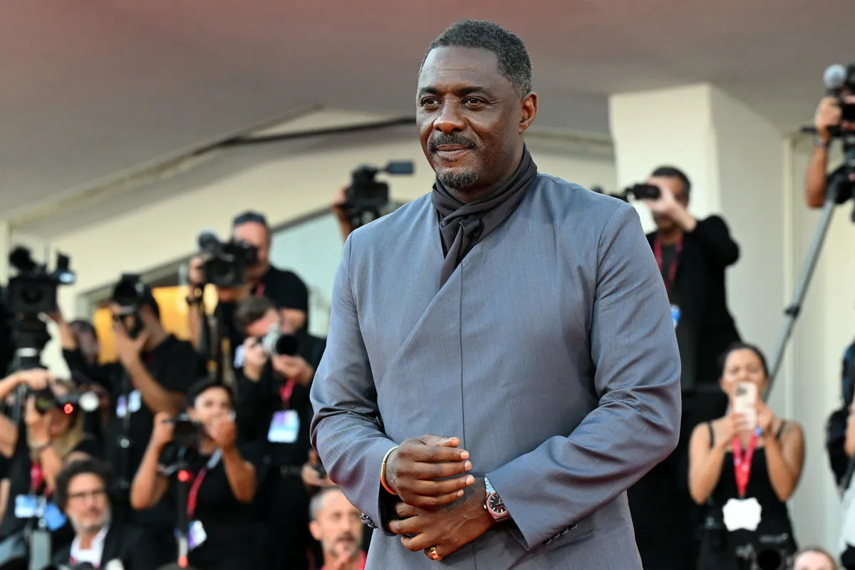 Idris Elba a Hontalan fenevadak sármőrje