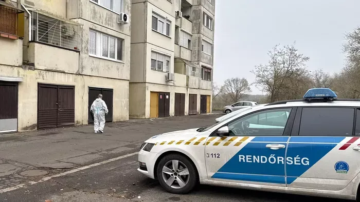 Halott barátnője mellett aludt afeltételezett gyilkos