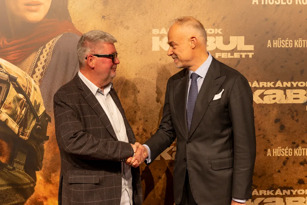  A Sárkányok Kabul felett című magyar film díszbemutató