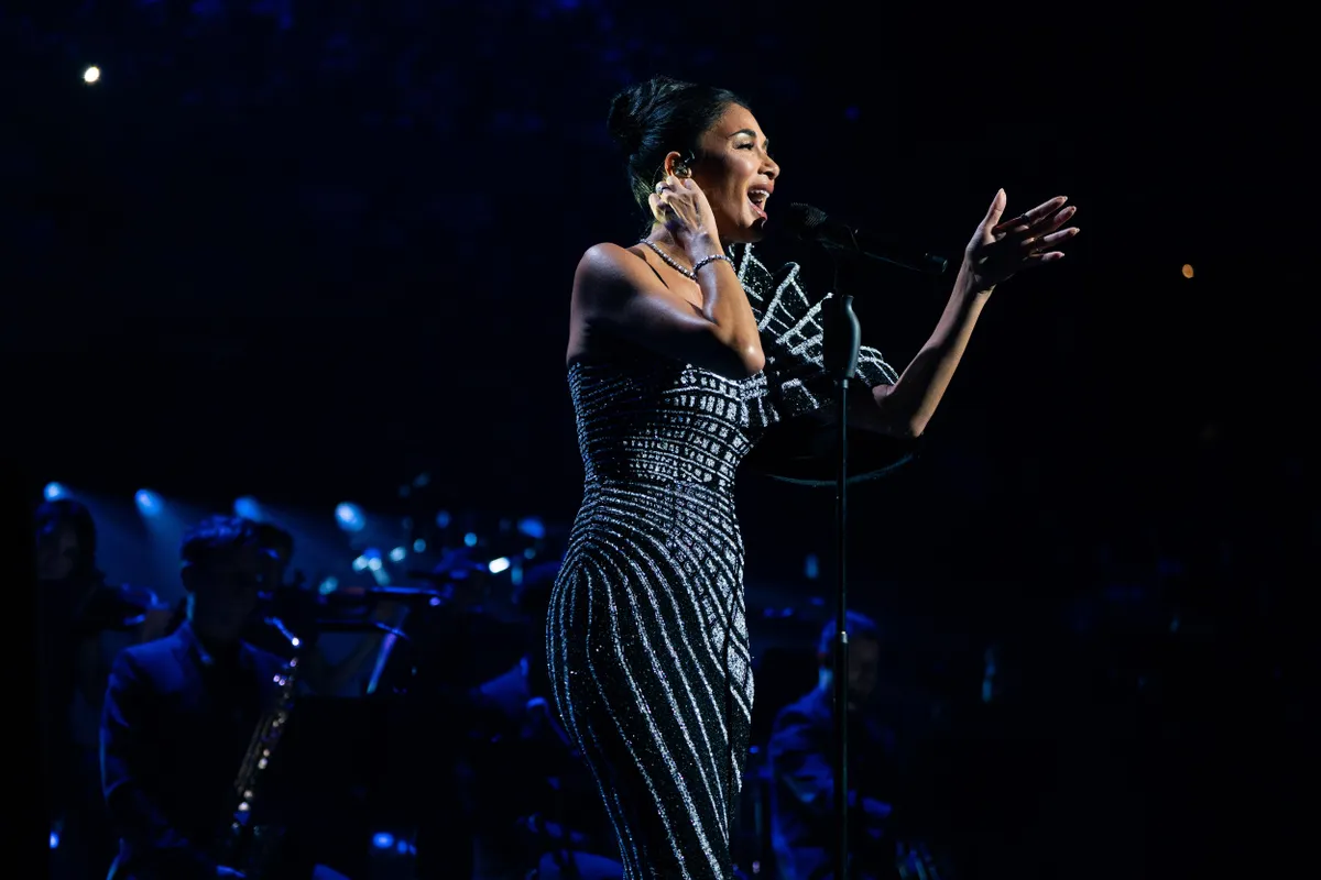 Nicole Scherzinger rajongója tátott szájjal aludt az első sorban, miközben az énekesnő épp magas hangon énekelte a dalát