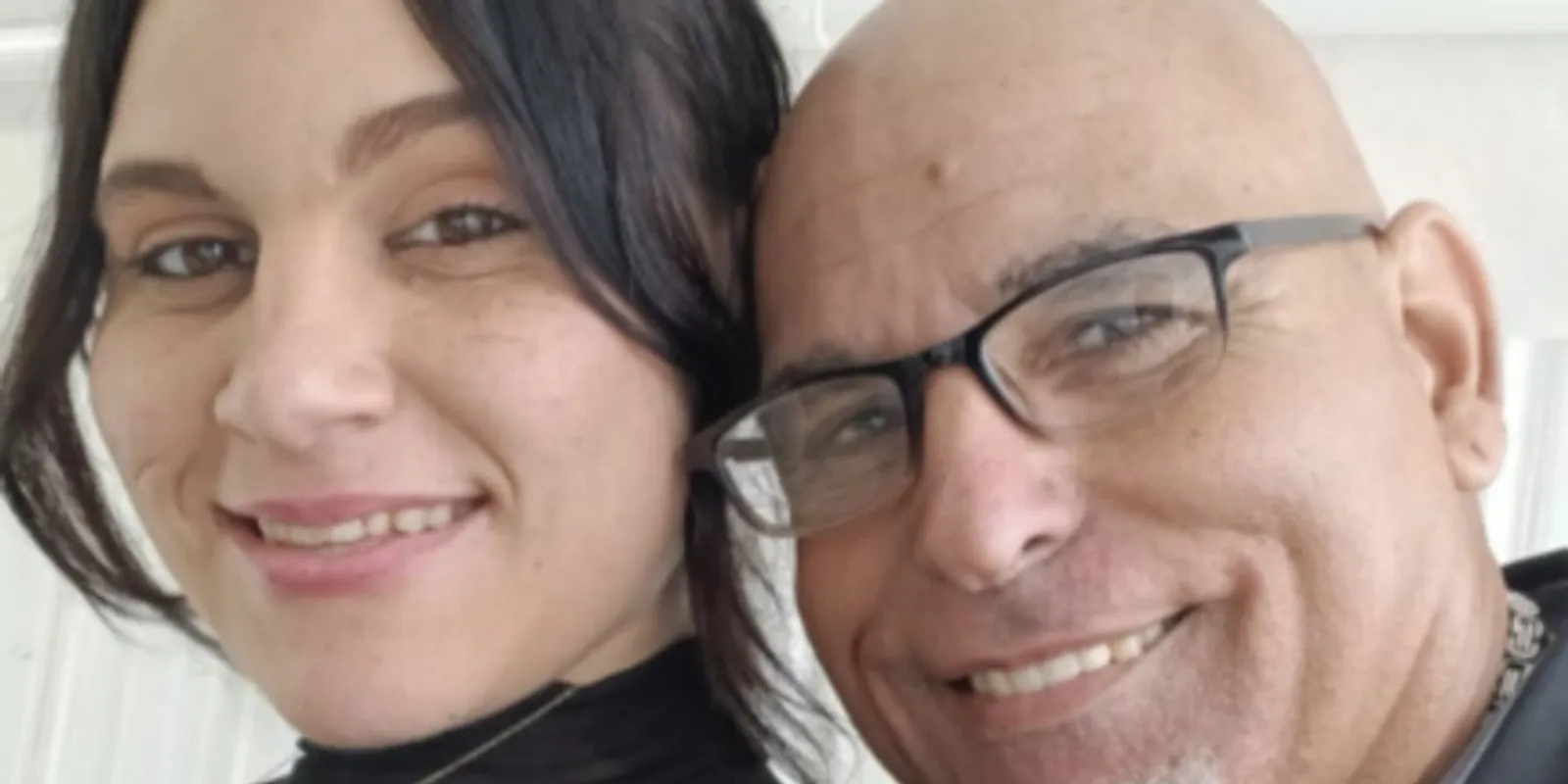 „25 évesen hozzámentem apám legjobb barátjához”