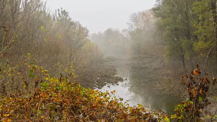 Napsütés és köd: ezt hozza a pénteki időjárás
