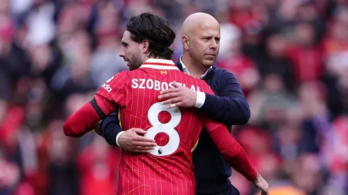 Arne Slot ódákat zengett Szoboszlairól a csúcsrangadó előtt