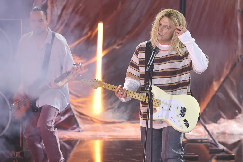 A Nirvana frontembere, Kurt Cobain bőrébe bújva lépett színpadra Horváth Tamás. 