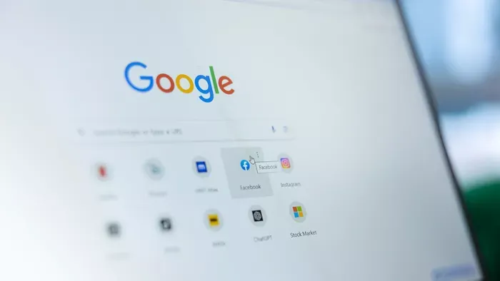 Több millió Google felhasználó adatai kerültek veszélybe