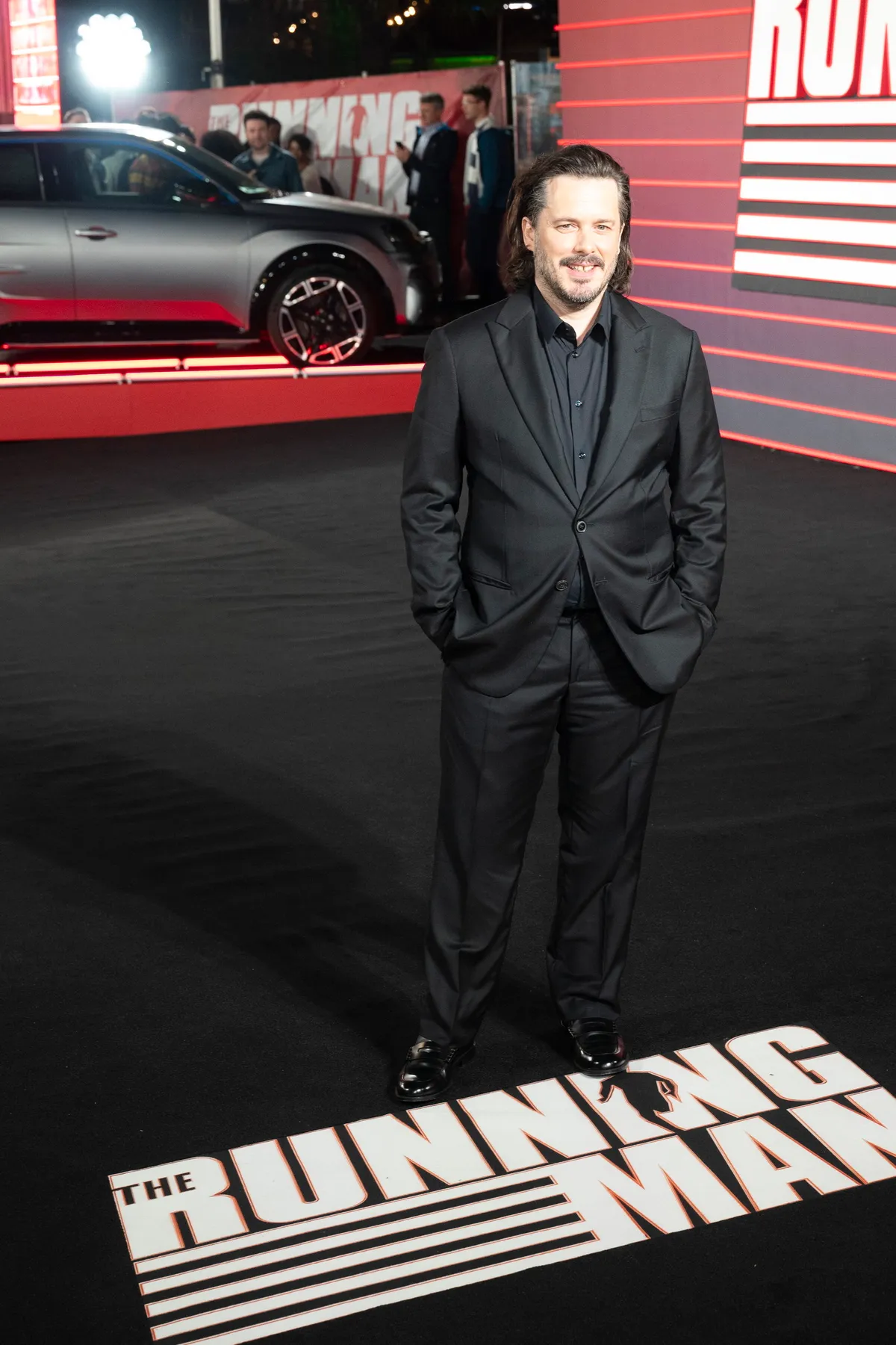 Edgar Wright nem kímélte Glen Powellt A menekülő ember forgatásán (Fotó: Northfoto)