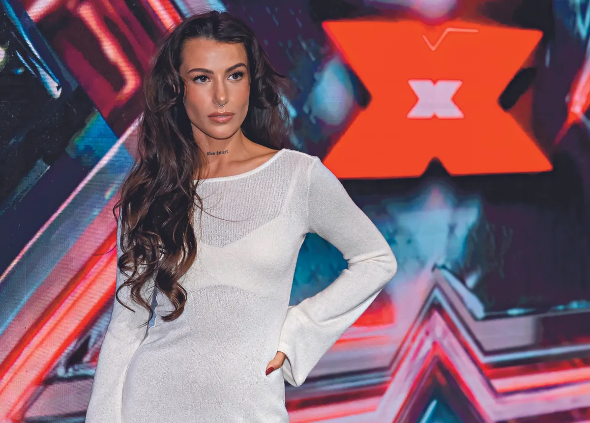 hot! magazin címlap anyagok feltöltése
Marics Peti, Tóth Andi, Wossala Rozina, Dér Heni, Bódi Margó