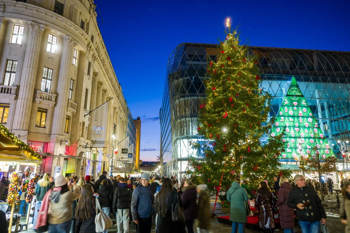 Hamarosan nyitnak a karácsonyi vásárok Budapesten