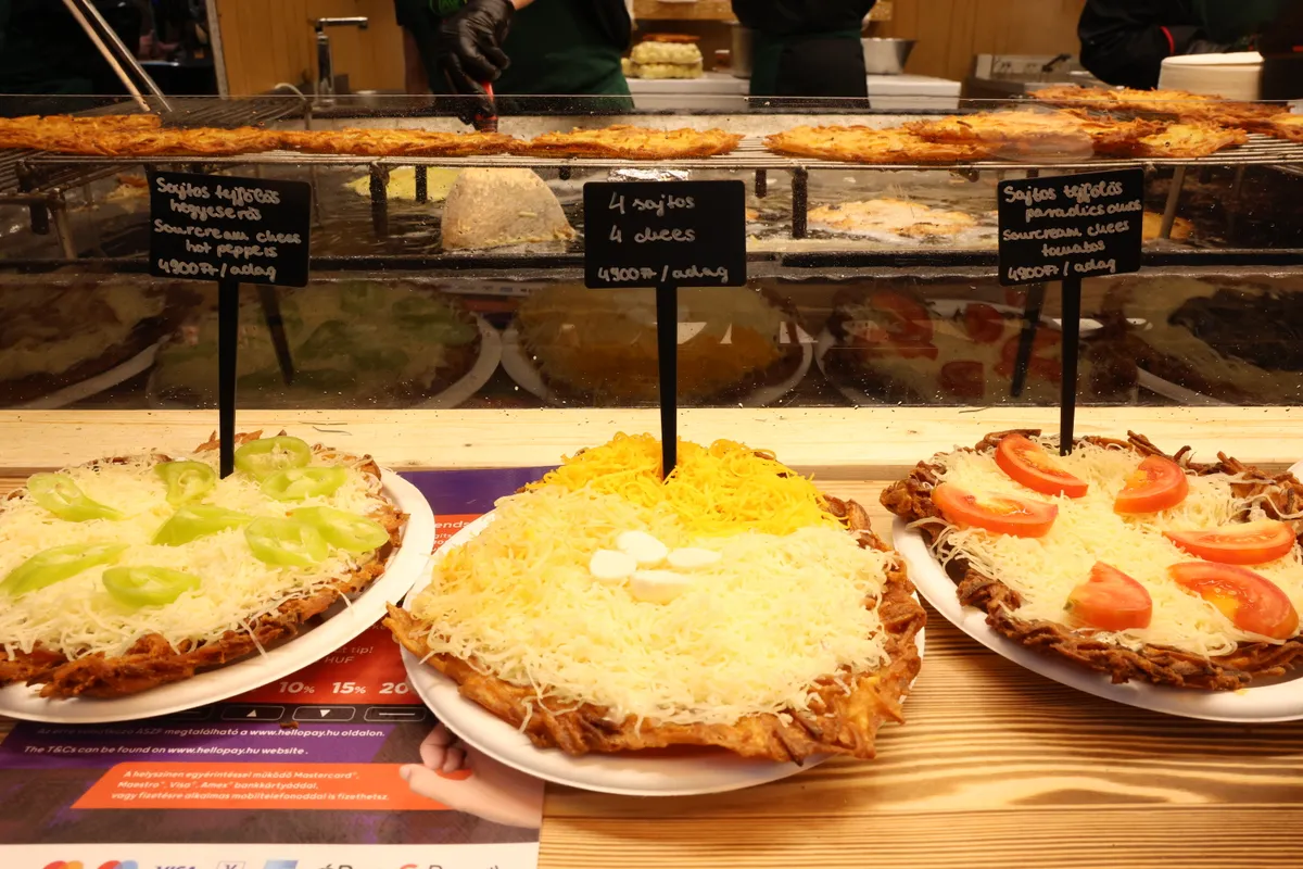 Lángos budapesti karácsonyi vásár árak