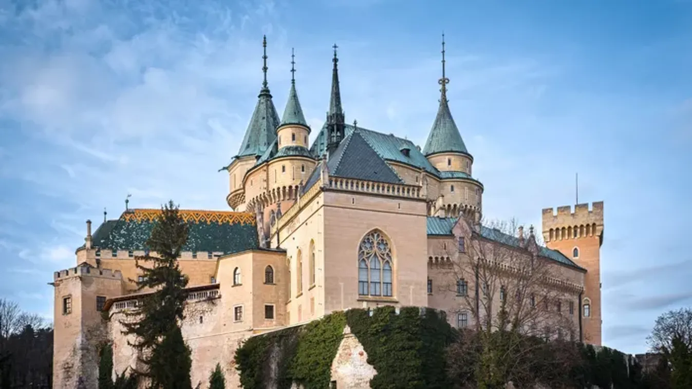 A Felvidék legszebb vára sötét titkokkal – Hétvégén irány a mesebeli bajmóci vár!