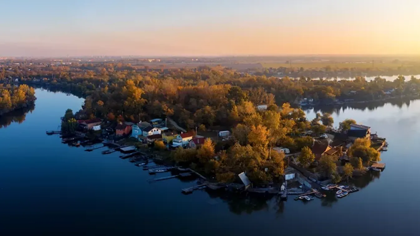 Mesebeli tórendszer és a vadregényes Kavicsos-tó – Télen is rabul ejt a magyar Maldív-szigetek