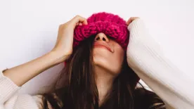 3 egyszerű, de látványos sapkabarát frizura őszre és télre