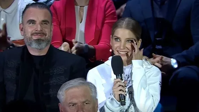 Szabó Zsófi elsírta magát az első Háborúellenes gyűlésen