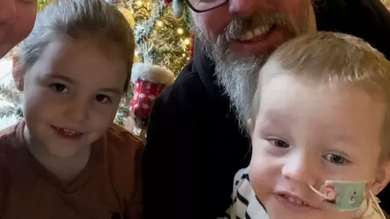 „A kisfiamat karácsony előtt két nappal diagnosztizálták rákkal, és ezzel az egész világunknak vége lett”