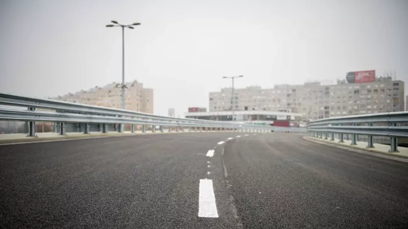 Szombat délutántól szabad az út a Flórián téri felüljárók déli hídján