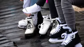 Balatoni jégpályák: mutatjuk, mikortól korcsolyázhatsz a magyar tenger partján