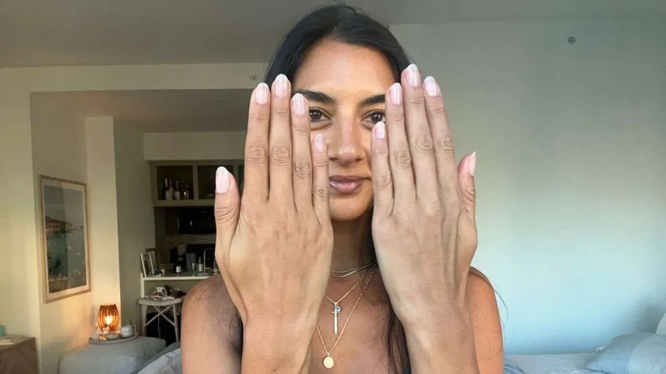 Vagyonokat keres a világ legszebb kezű nője: egy jó nap egymilliót is hazavisz