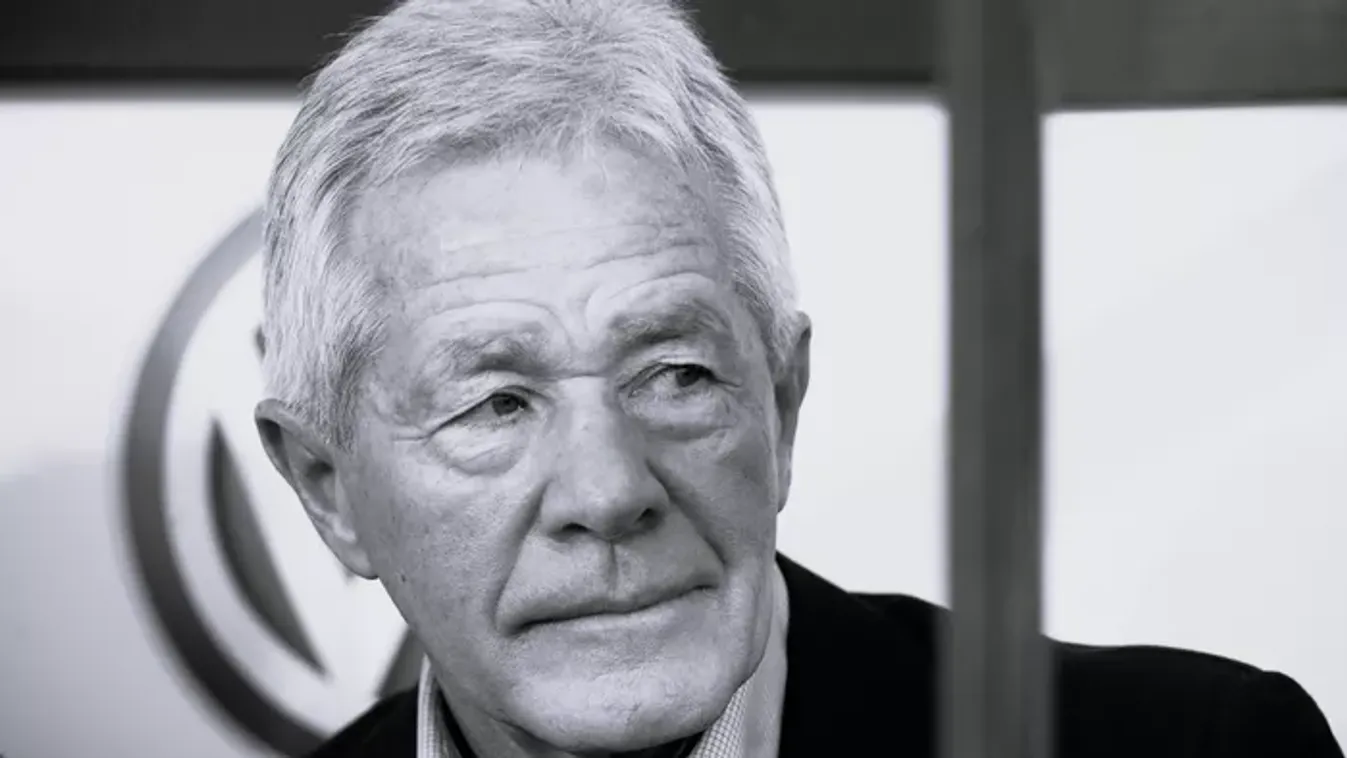 Szűk családi körben kísérték utolsó útjára Mezey Györgyöt