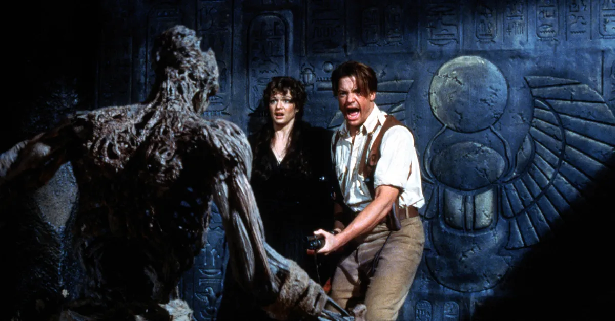 1999 - The Mummy - Movie Set. Rachel Weisz