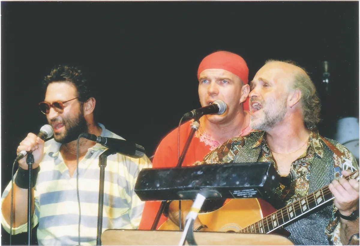 HOT! MAGAZIN HÉTFŐI FELTÖLTÉSEK
ADRIÁN
Scherer Péter ​
Kótai Misi
Makrai Pál 
EDINA
Soltész Rezső 
Tóth Vera 
MÁRK
Lola 