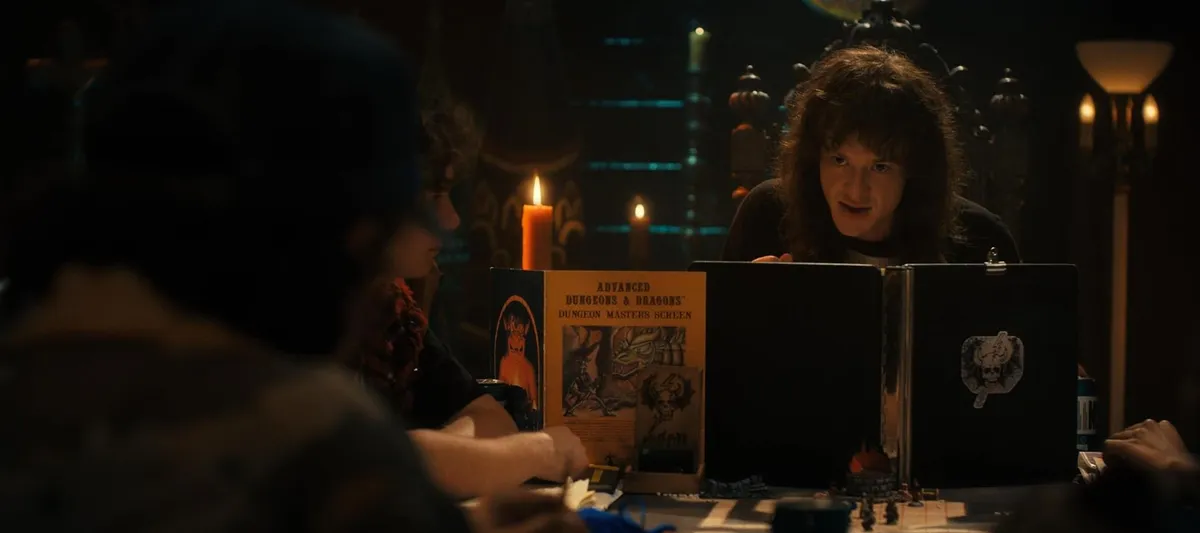 Joseph Quinn  Eddie Munson