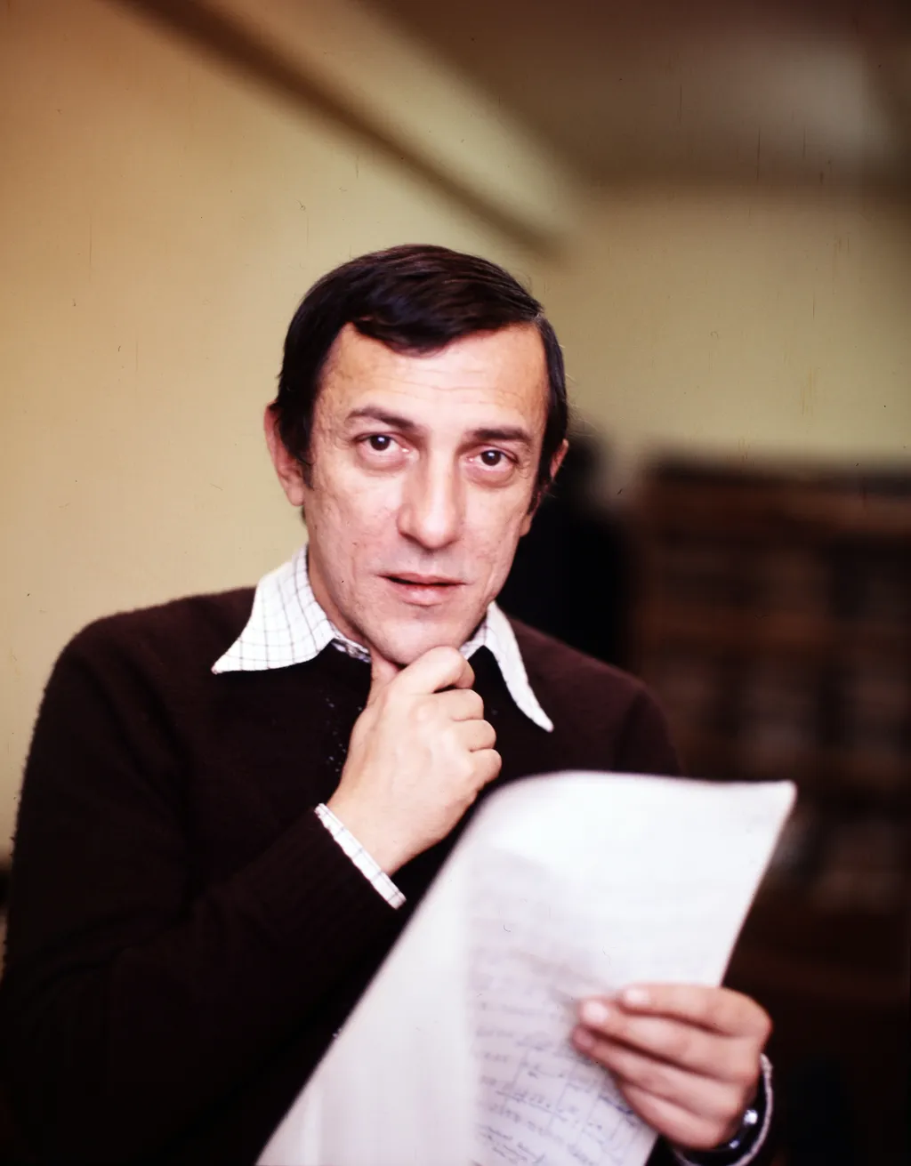 Antal Imre 2008-ban hunyt el. A neves zongoraművész és színész-humorista tanította zenélni a nyolc éves Presser Gábort. Vitray Tamással évtizedeken keresztül vezette a szilveszteri kabarékat, 1980-tól pedig a Szeszélyes évszakokban nevettette meg a nézőke