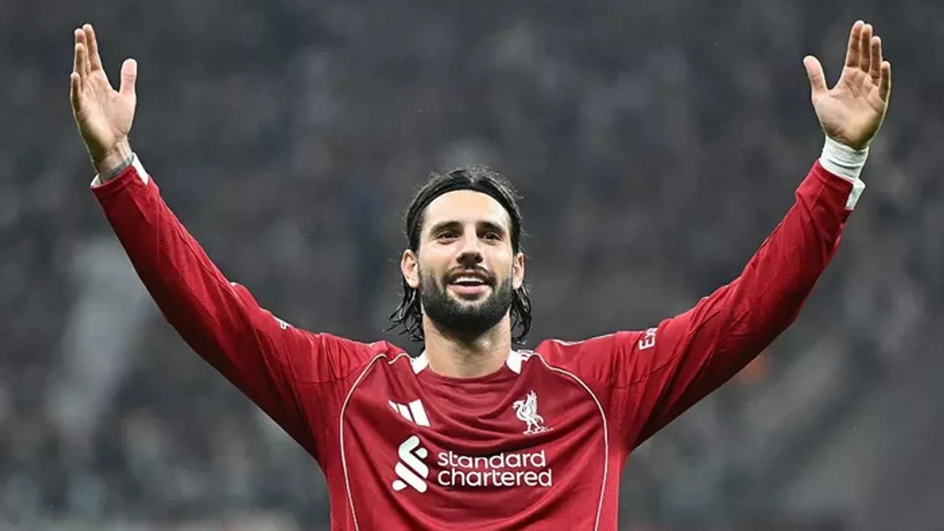 Hivatalos a döntés, Szoboszlai nem fér be a Liverpool 11-ébe