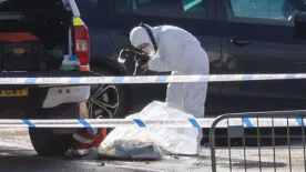 Megrázó felvételek kerültek elő a szombati véres angliai késelés utáni pillanatokról - videó