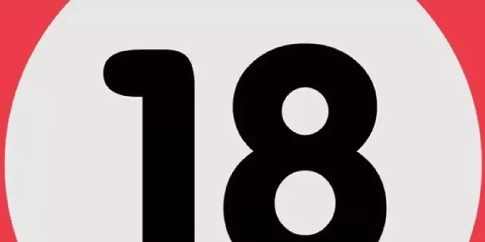 Megmutatta bájait a kardvívás királynője!