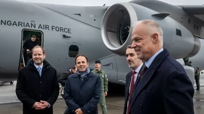 „Meg kell állítani Európát a háborúba vezető úton”