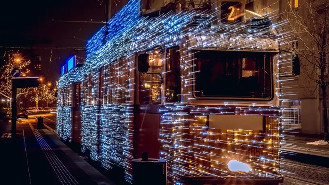 Indulnak a budapesti fényjáratok – itt csípheted el azokat